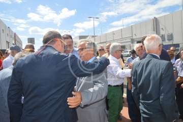Descubrimiento de la placa de la calle que lleva el nombre de Sebastián Grisaleña (Foto TA)